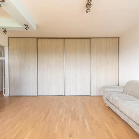 Floor Jelenia Gora